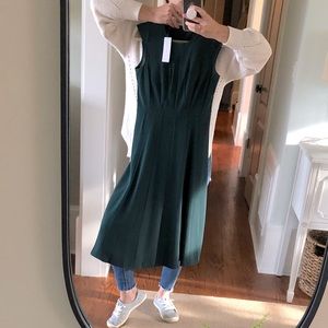 Ann Taylor Dress, Holiday Hunter Green. Size 4.